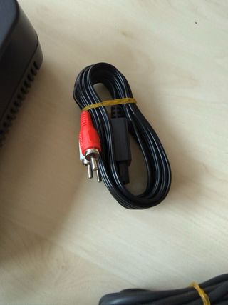 Consola Nintendo 64 + 2 Comandi + Gioco