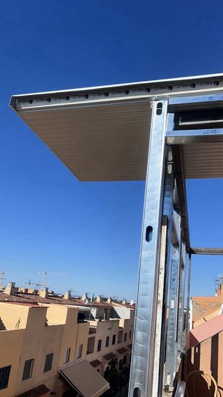 Cerramiento de terraza metálico