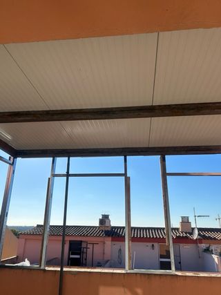 Cerramiento de terraza metálico