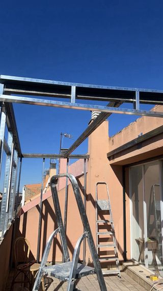 Cerramiento de terraza metálico