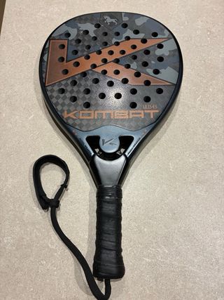 Pala pádel Kombat Troya Ulises + 3 botes HEAD pro