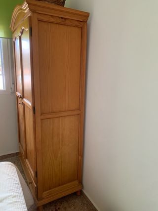 Armario ropero provenzal de madera
