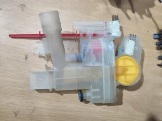 Motor y bomba lavavajillas