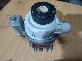 Motor y bomba lavavajillas