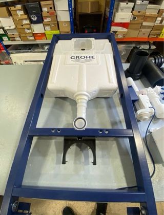 Cisterna empotrada GROHE Solido Compact