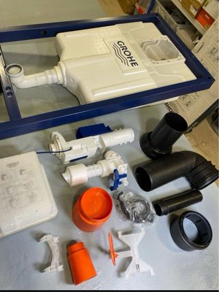 Cisterna empotrada GROHE Solido Compact