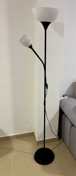 Lámpara de pie Ikea doble luz