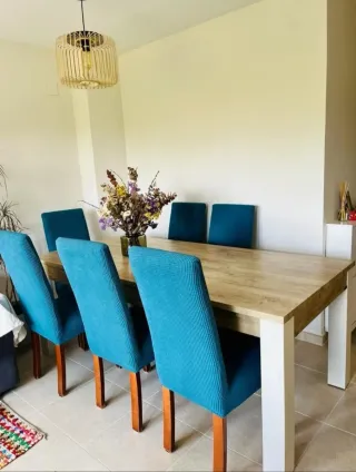 Mesa comedor + 6 sillas tapizadas