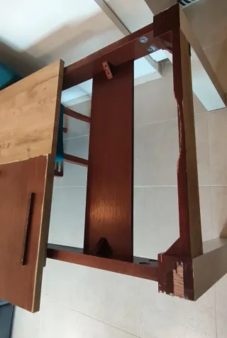 Mesa comedor + 6 sillas tapizadas