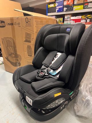 Cadeirinha Chicco Unico EVO i-Size ISOFIX