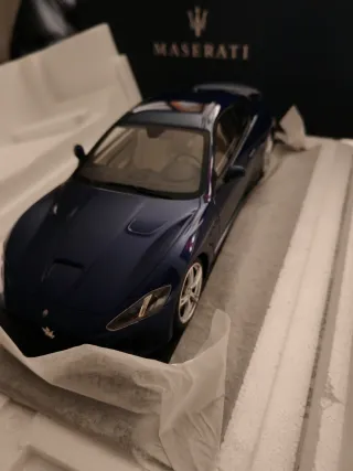 Maserati Granturismo 1.18 2018 Blu