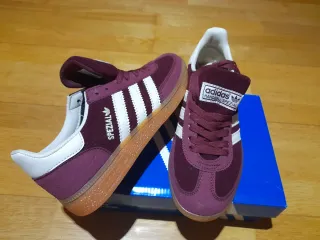 Zapatillas Adidas Handball Spezial burdeo/Blanco
