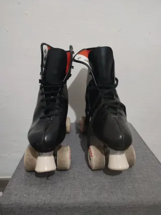 Patines negros talla 44