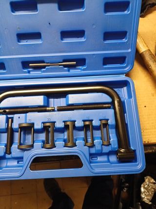 Extractor de válvulas para motor