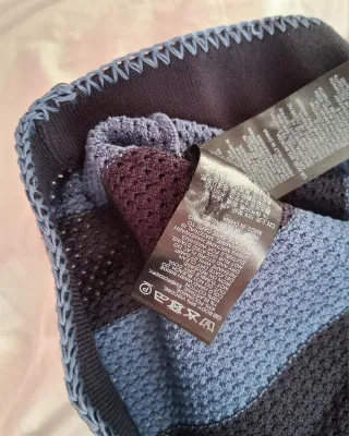 Camisa de punto cubana con rayas azules