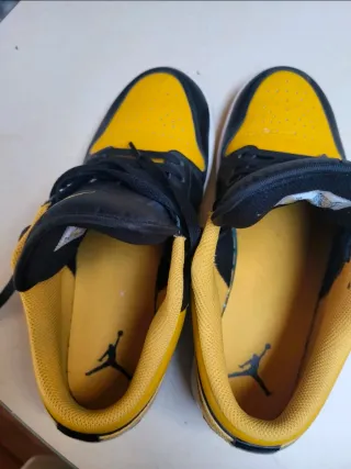 Zapatillas Air Jordan 1 Low Amarillas