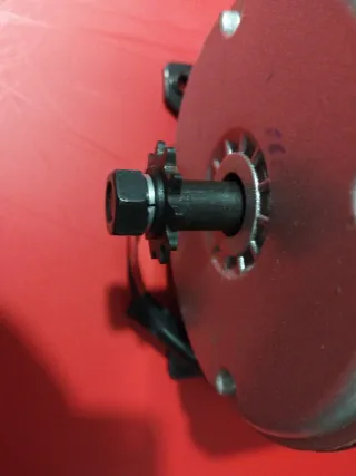 Motor Eléctrico 24V 250W Flademotor