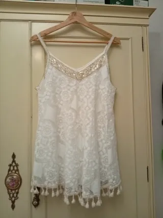 Conjunto Casaca y Top Blanco