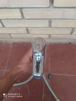 Grifo Ducha y Manguera Metal