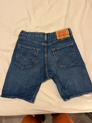 Pantalón corto Levi's vaquero 501 talla 31