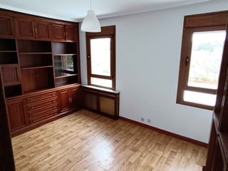 Alquiler piso c/ Ultramar 4