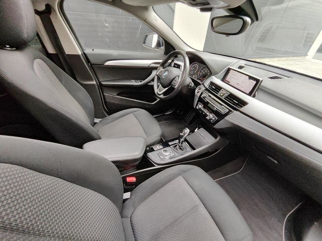 BMW X2 sDrive 18i Auto 140 CV
