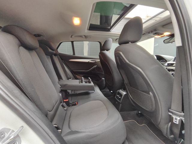 BMW X2 sDrive 18i Auto 140 CV
