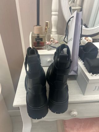 Anfibio donna nero con zip tg 39 nuovo