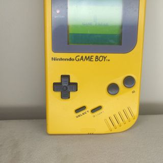 Nintendo Game Boy Classic Giallo