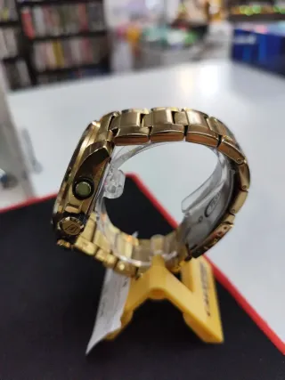 Reloj Festina Cronógrafo Dorado Esfera Negra