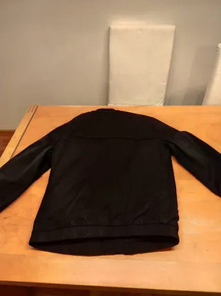 Cazadora H&M Negra Talla L