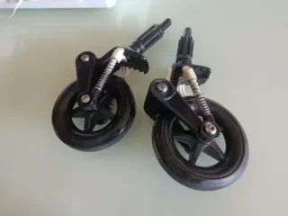 2 ruedas  delanteras  bugaboo camaleón