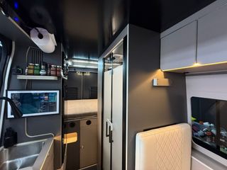 Mercedes-Benz Sprinter 906 Camper 4X4