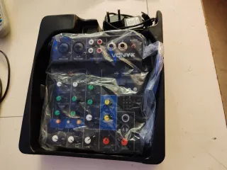 Mezclador Audio VMM100 VONYX MP3 BT