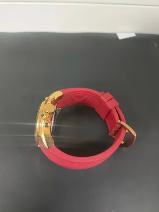 Reloj Marea Dorado y Rojo