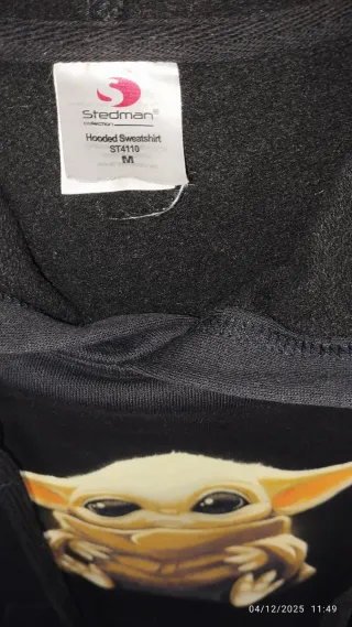 Sudadera con capucha Baby Yoda Talla M