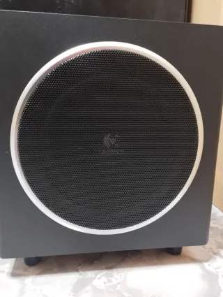 Altavoces 2.1 Logitech Z523 Negros