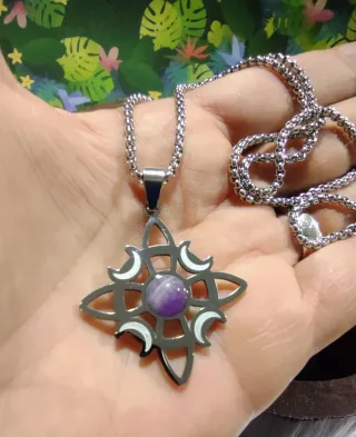 Colgante Acero Triple Luna Amatista Wicca