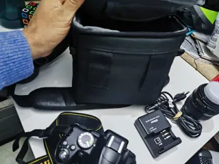 Cámara Reflex Nikon D3000 Negra