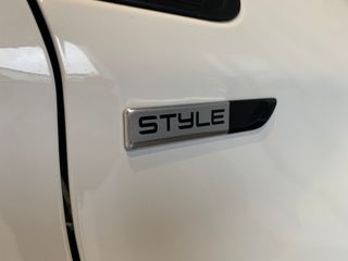 Peugeot 2008 1.2 110CV Style