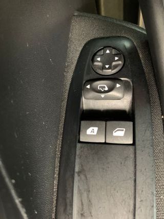 Peugeot 2008 1.2 110CV Style