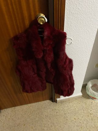 Chaleco de pelo rojo