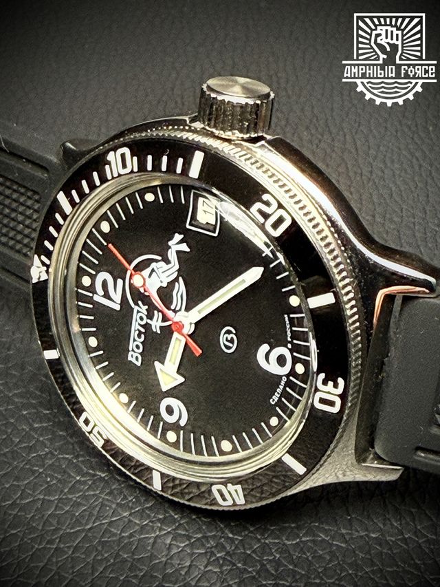 Vostok Amphibia 420634 Ceramic Scuba Dude - Nuevo!