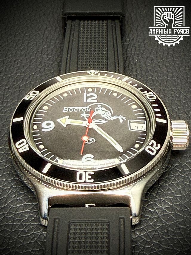 Vostok Amphibia 420634 Ceramic Scuba Dude - Nuevo!