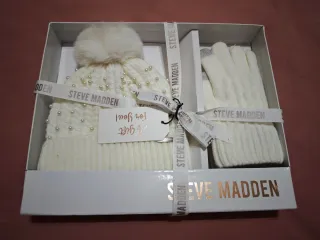 Conjunto Gorro y Guantes Steve Madden