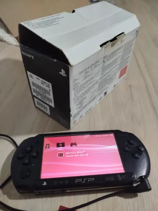 Sony PSP Street Negra con Caja