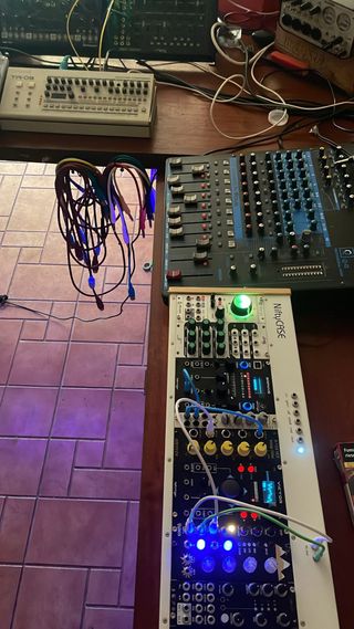 Sintetizador Modular Nifty Case