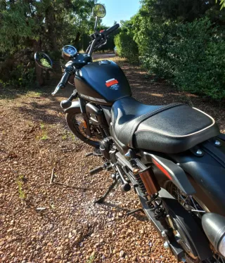 Moto Motron Revolver 125