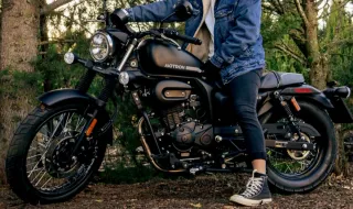 Moto Motron Revolver 125