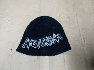 Gorro negro con bordado Amsterdam